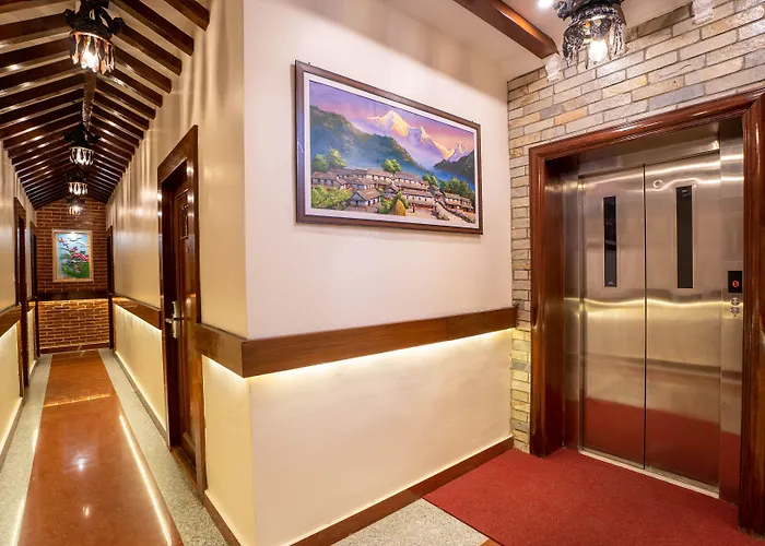Airport Himalaya Boutique Hotel